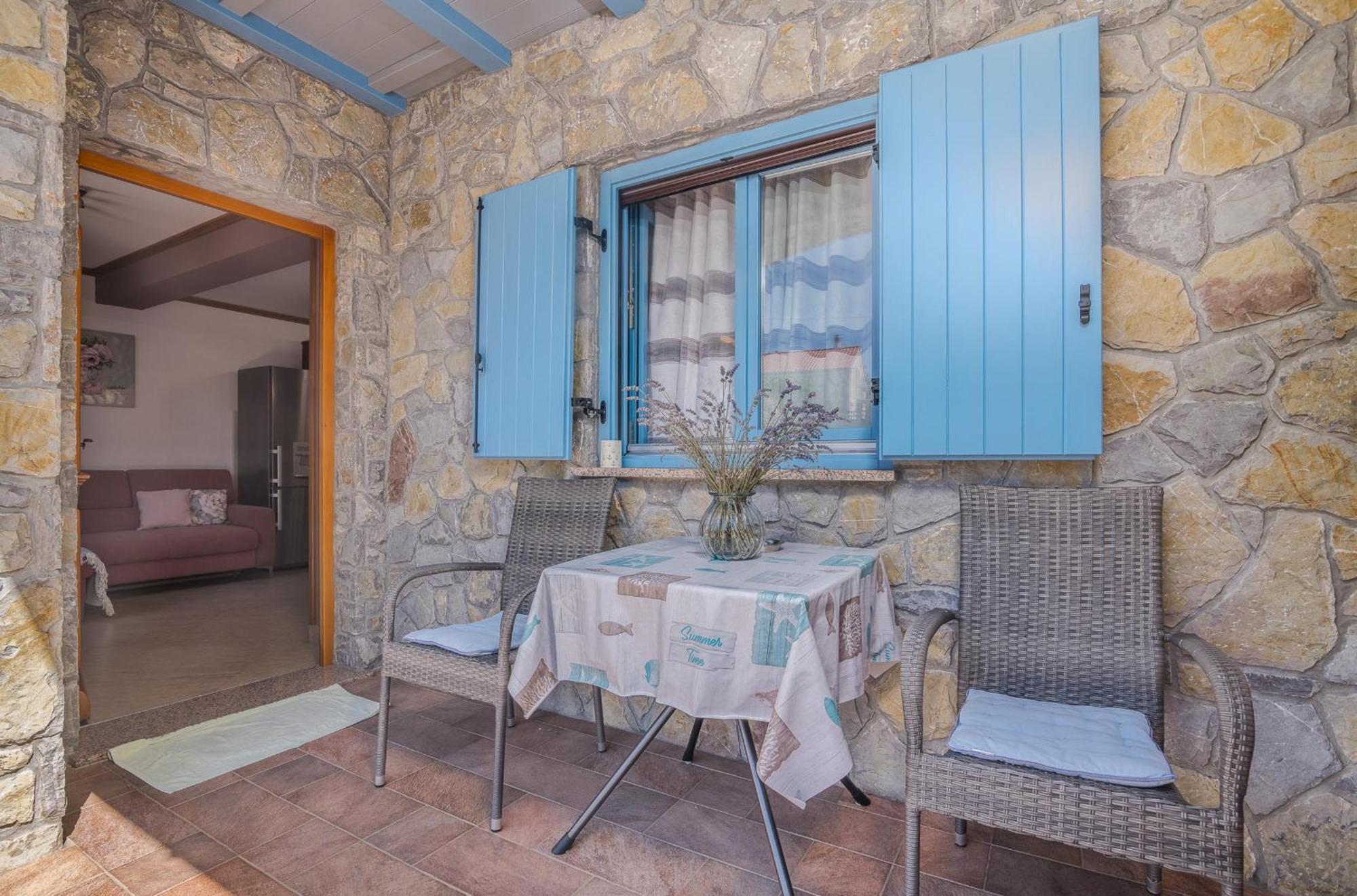 Apartments Prendivoj Malinska Bagian luar foto