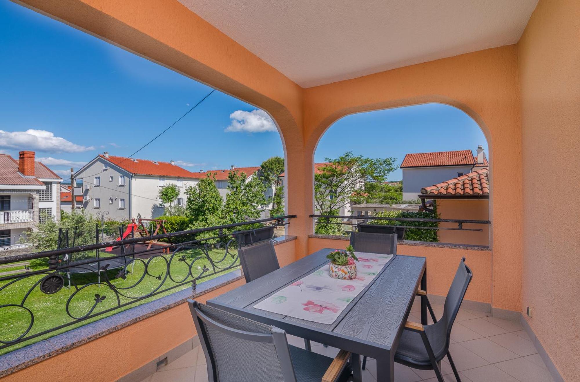 Apartments Prendivoj Malinska Bagian luar foto